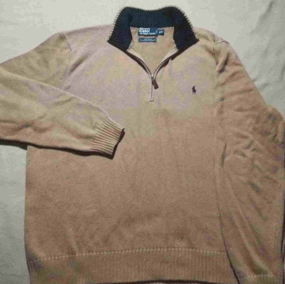 Polo sweater